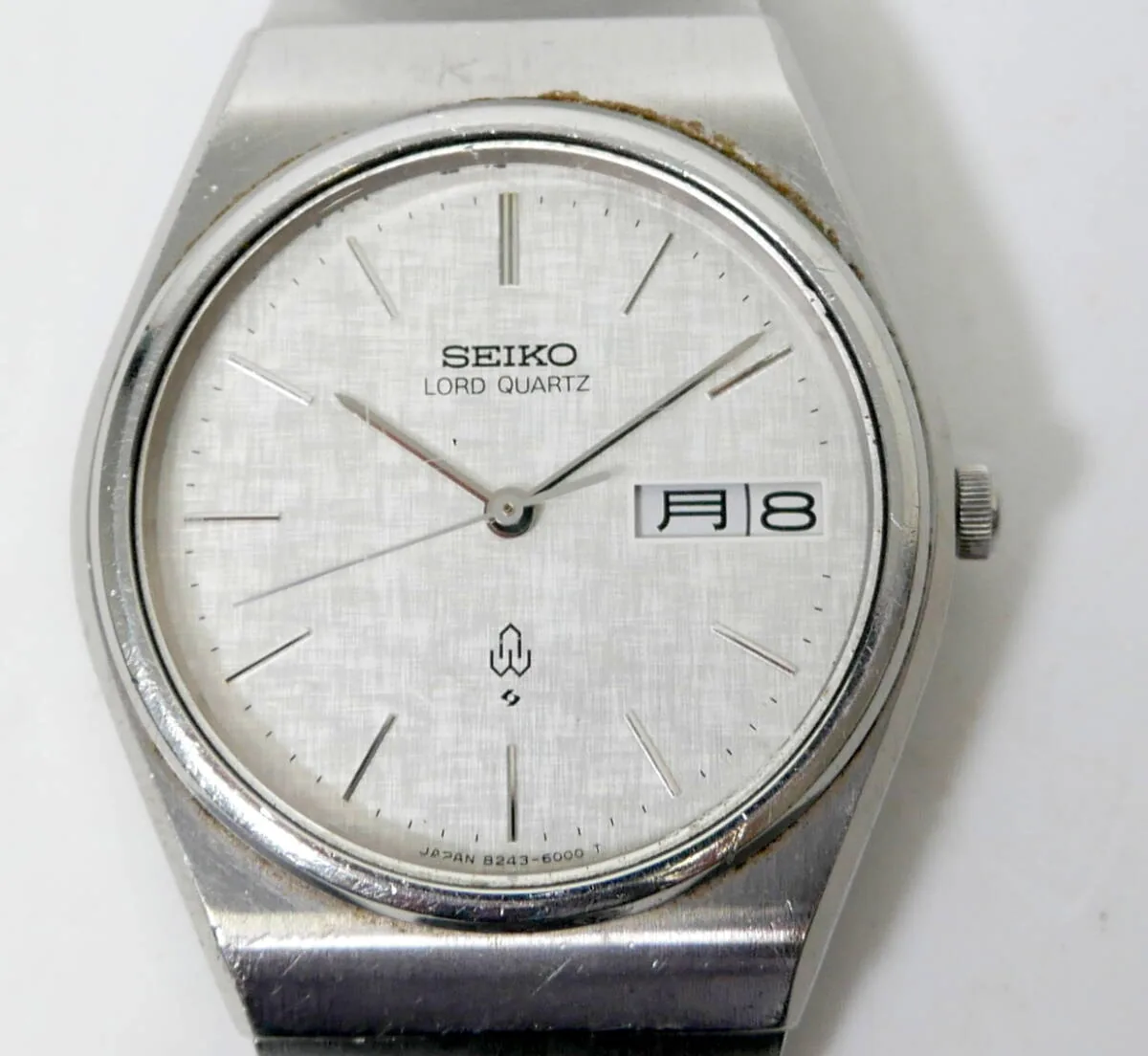 SEIKO LORD QUARTZ 8243-6000 腕表正面图